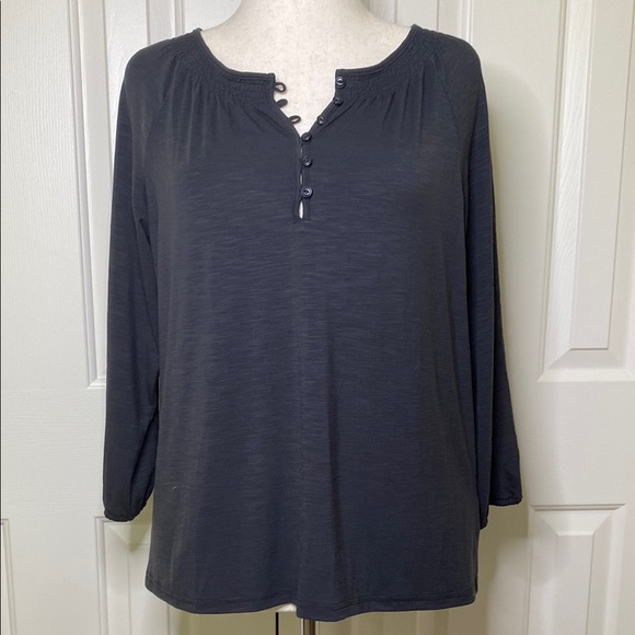 L.L. Bean Camden Hills Tee - Picture 2 of 11